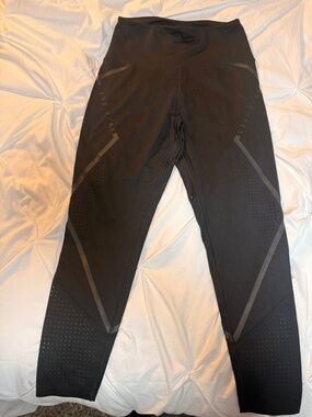 VS Pink Black  High-Waist Ultimate Performance Leggings size M